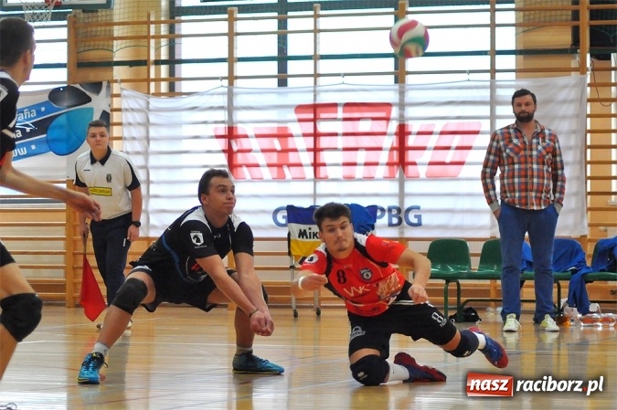 Zdjęcie w galerii na portalu naszraciborz.pl: Siatkówka: Pewna wygrana AZS-u Rafako wiadomości z regionu