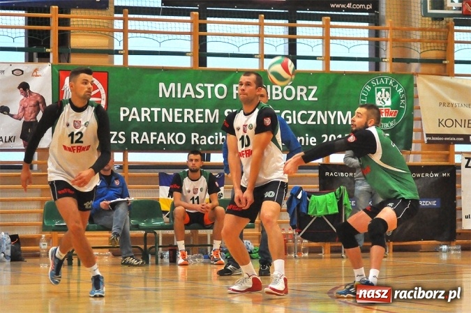 Zdjęcie w galerii na portalu naszraciborz.pl: Siatkówka: Pewna wygrana AZS-u Rafako wiadomości z regionu