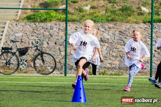 Zdjęcie w galerii na portalu naszraciborz.pl: II Bieg Profilaktyczny w Krzanowicach wiadomości z regionu