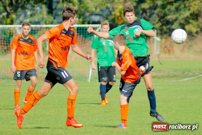 Zdjęcie w galerii na portalu naszraciborz.pl: Juniorskie derby Raciborza dla Rafako wiadomości z regionu