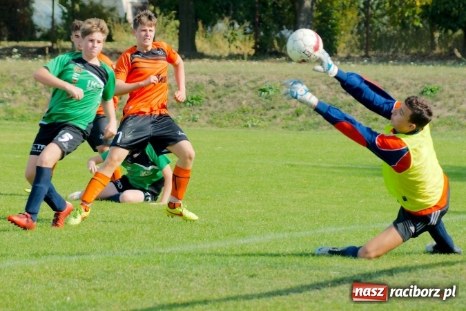 Zdjęcie w galerii na portalu naszraciborz.pl: Juniorskie derby Raciborza dla Rafako wiadomości z regionu