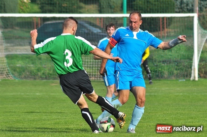 Zdjęcie w galerii na portalu naszraciborz.pl: LKS Adamowice wywiózł trzy punkty z Rudnika wiadomości z regionu