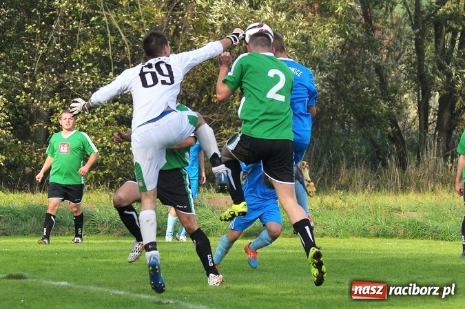Zdjęcie w galerii na portalu naszraciborz.pl: LKS Adamowice wywiózł trzy punkty z Rudnika wiadomości z regionu