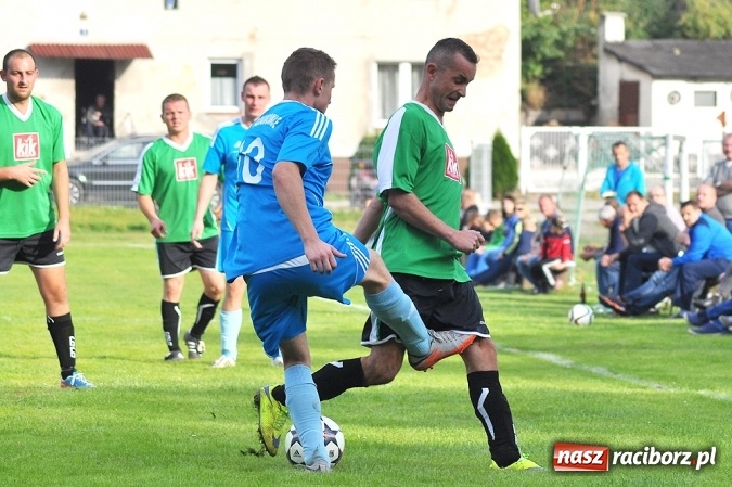 Zdjęcie w galerii na portalu naszraciborz.pl: LKS Adamowice wywiózł trzy punkty z Rudnika wiadomości z regionu