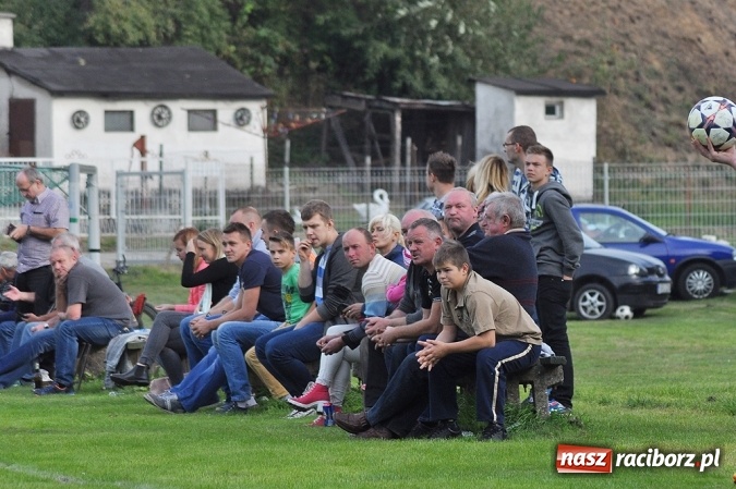 Zdjęcie w galerii na portalu naszraciborz.pl: LKS Adamowice wywiózł trzy punkty z Rudnika wiadomości z regionu