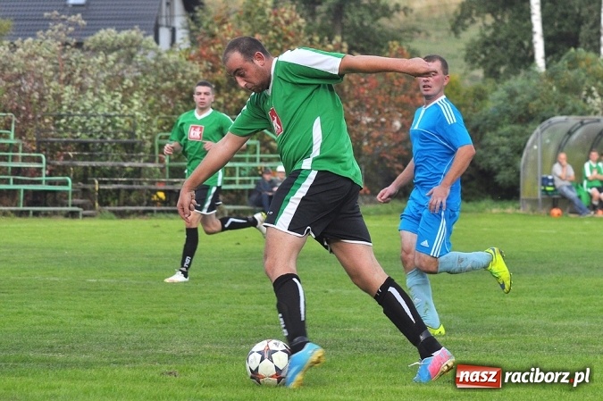 Zdjęcie w galerii na portalu naszraciborz.pl: LKS Adamowice wywiózł trzy punkty z Rudnika wiadomości z regionu