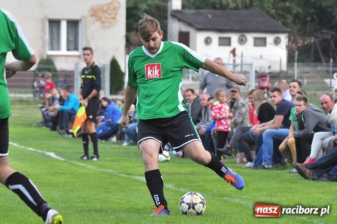 Zdjęcie w galerii na portalu naszraciborz.pl: LKS Adamowice wywiózł trzy punkty z Rudnika wiadomości z regionu