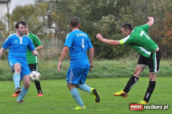 Zdjęcie w galerii na portalu naszraciborz.pl: LKS Adamowice wywiózł trzy punkty z Rudnika wiadomości z regionu