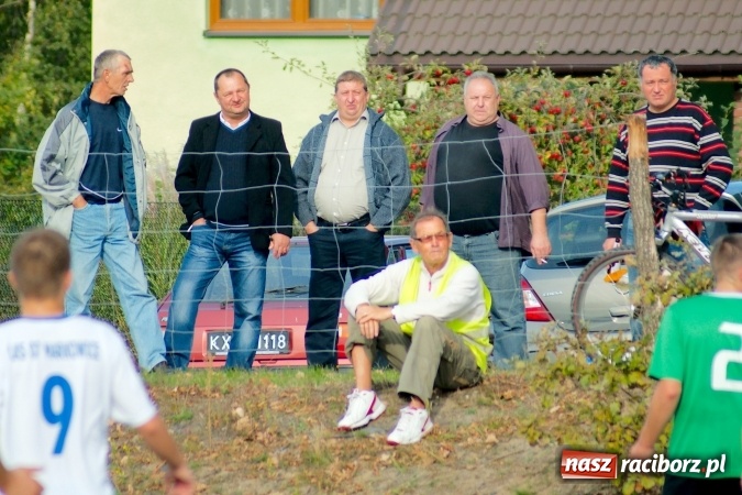 Zdjęcie w galerii na portalu naszraciborz.pl: Atomowy strzał Grzegorza Morica zapewnił Jankowicom komplet punktów wiadomości z regionu