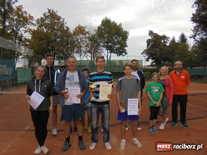 Zdjęcie w galerii na portalu naszraciborz.pl: Wczoraj zagrano o puchar starosty raciborskiego w tenisie    wiadomości z regionu