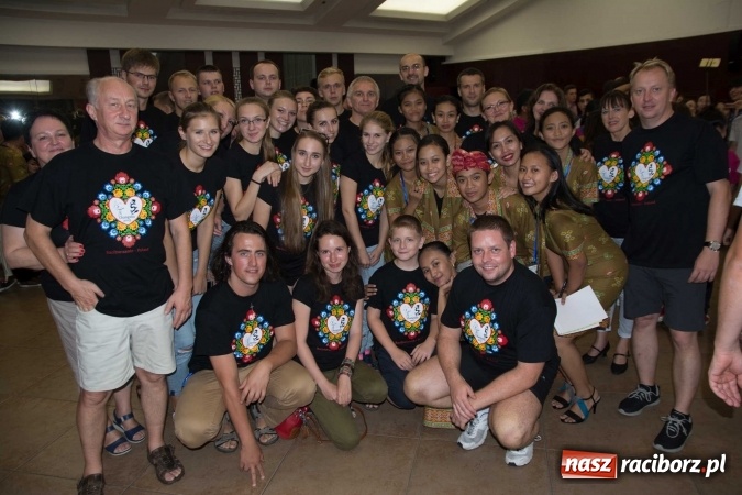 Zdjęcie w galerii na portalu naszraciborz.pl: Zesp&oacute;ł Raciborzanie w Chinach i Zjednoczonych Emiratach Arabskich wiadomości z regionu