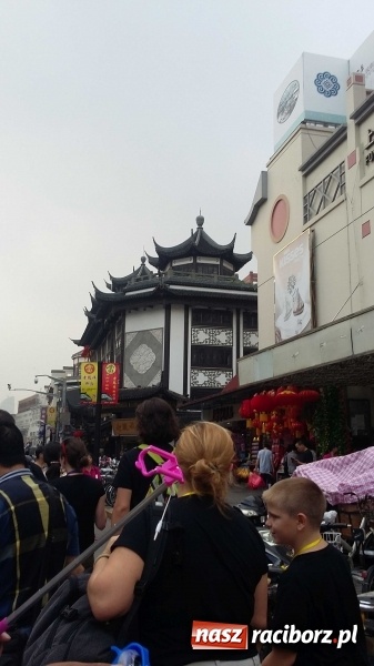 Zdjęcie w galerii na portalu naszraciborz.pl: Zesp&oacute;ł Raciborzanie w Chinach i Zjednoczonych Emiratach Arabskich wiadomości z regionu