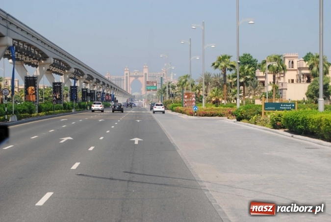 Zdjęcie w galerii na portalu naszraciborz.pl: Zesp&oacute;ł Raciborzanie w Chinach i Zjednoczonych Emiratach Arabskich wiadomości z regionu