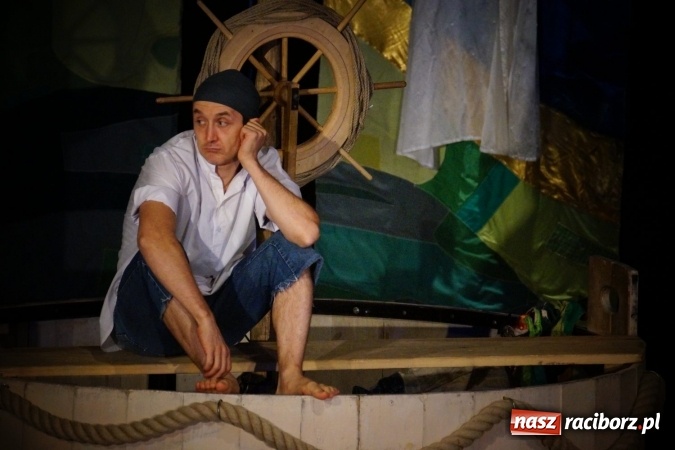 Zdjęcie w galerii na portalu naszraciborz.pl: Przygody Tomcia Paluszka bawiły dzieci w RCK  wiadomości z regionu