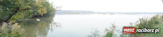 Zdjęcie w galerii na portalu naszraciborz.pl: W Nędzy trwa kosztowny remont jazu na Suminie wiadomości z regionu