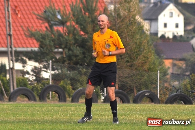 Zdjęcie w galerii na portalu naszraciborz.pl: Płomień Kobyla wciąż niepokonany wiadomości z regionu