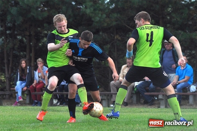 Zdjęcie w galerii na portalu naszraciborz.pl: Płomień Kobyla wciąż niepokonany wiadomości z regionu