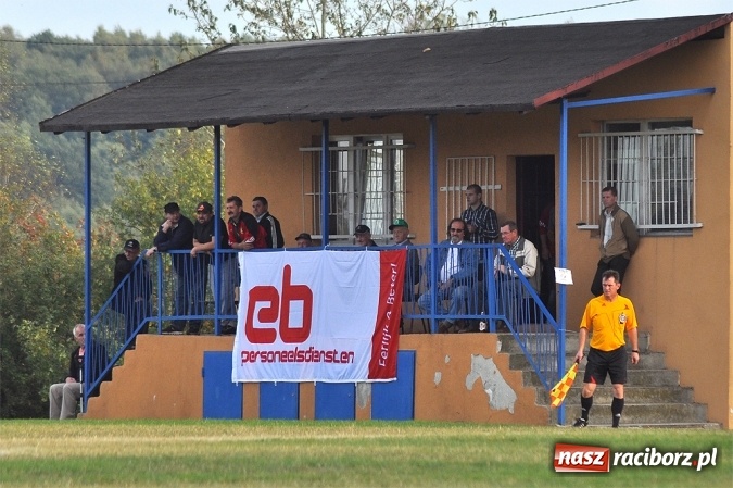 Zdjęcie w galerii na portalu naszraciborz.pl: Płomień Kobyla wciąż niepokonany wiadomości z regionu