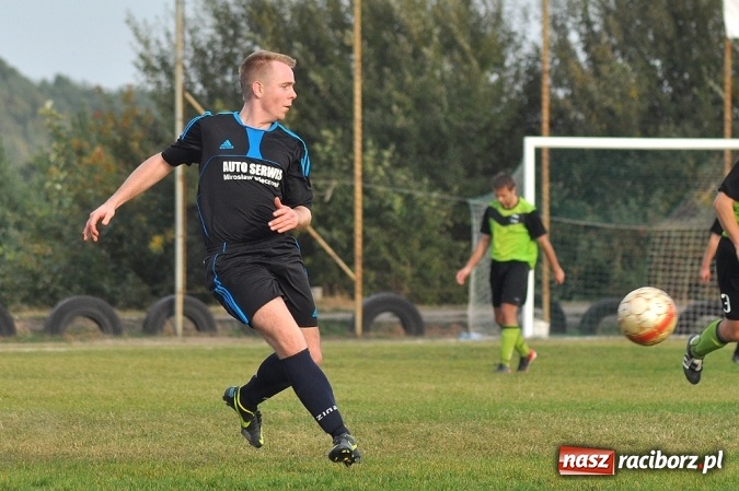 Zdjęcie w galerii na portalu naszraciborz.pl: Płomień Kobyla wciąż niepokonany wiadomości z regionu