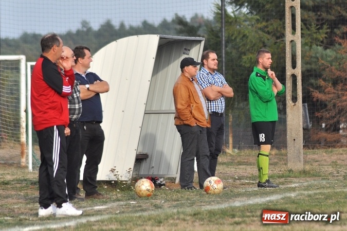 Zdjęcie w galerii na portalu naszraciborz.pl: Płomień Kobyla wciąż niepokonany wiadomości z regionu