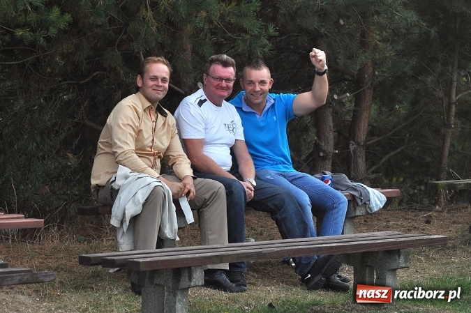 Zdjęcie w galerii na portalu naszraciborz.pl: Płomień Kobyla wciąż niepokonany wiadomości z regionu