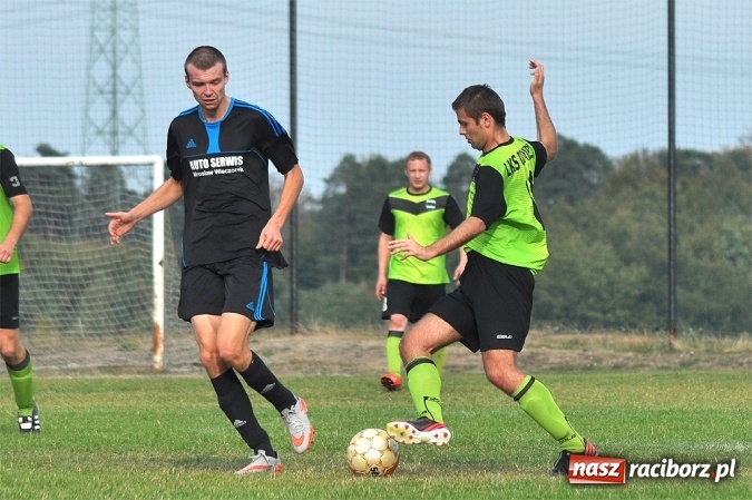 Zdjęcie w galerii na portalu naszraciborz.pl: Płomień Kobyla wciąż niepokonany wiadomości z regionu