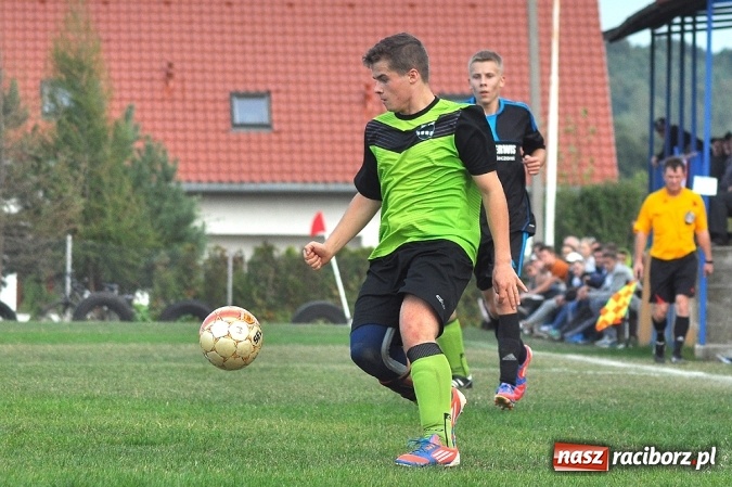 Zdjęcie w galerii na portalu naszraciborz.pl: Płomień Kobyla wciąż niepokonany wiadomości z regionu