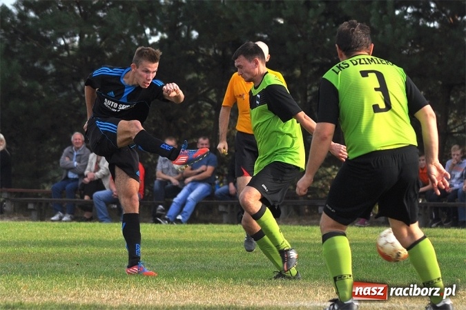 Zdjęcie w galerii na portalu naszraciborz.pl: Płomień Kobyla wciąż niepokonany wiadomości z regionu