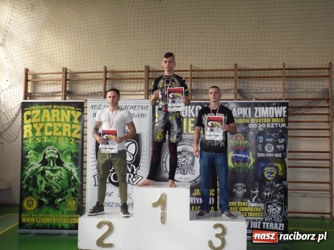 Zdjęcie w galerii na portalu naszraciborz.pl: Podopieczni trenera Tomasza Jabłonki na Mistrzostwach Śląska ALMMA w Świętochłowicach wiadomości z regionu