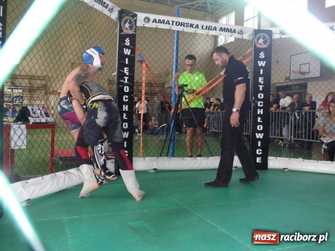 Zdjęcie w galerii na portalu naszraciborz.pl: Podopieczni trenera Tomasza Jabłonki na Mistrzostwach Śląska ALMMA w Świętochłowicach wiadomości z regionu