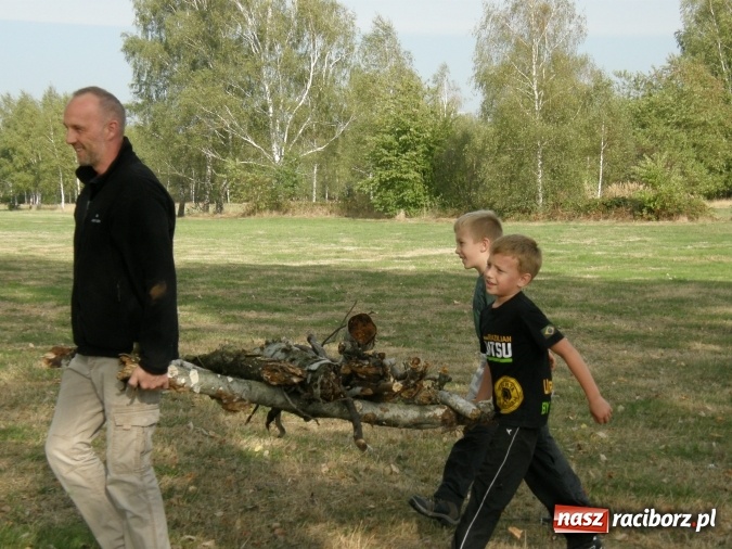 Zdjęcie w galerii na portalu naszraciborz.pl: Szkoła w Kuźni Raciborskiej ma nietuzinkowe pomysły na integrację wiadomości z regionu