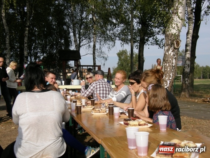 Zdjęcie w galerii na portalu naszraciborz.pl: Szkoła w Kuźni Raciborskiej ma nietuzinkowe pomysły na integrację wiadomości z regionu