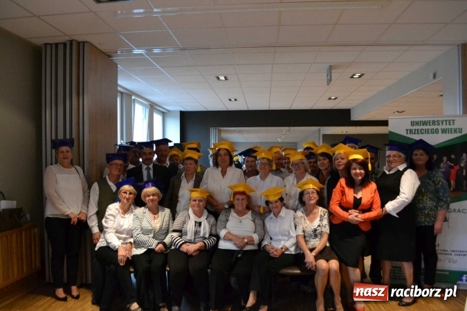 Zdjęcie w galerii na portalu naszraciborz.pl: Uniwersytet Trzeciego Wieku w Kuźni Raciborskiej zainaugurował nowy rok akademicki  wiadomości z regionu