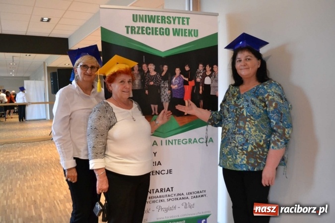 Zdjęcie w galerii na portalu naszraciborz.pl: Uniwersytet Trzeciego Wieku w Kuźni Raciborskiej zainaugurował nowy rok akademicki  wiadomości z regionu