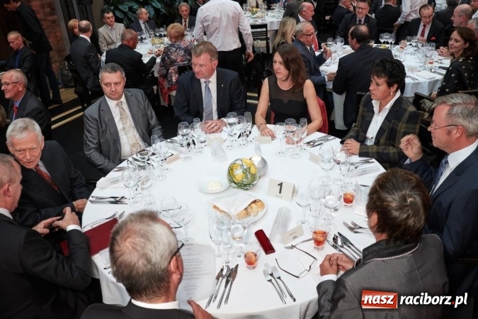 Zdjęcie w galerii na portalu naszraciborz.pl: SGL Carbon Polska S.A. świętował 120-lecie zakładu w Raciborzu - dawnego ZEW-u a wcześniej Siemens-Plania Werke wiadomości z regionu