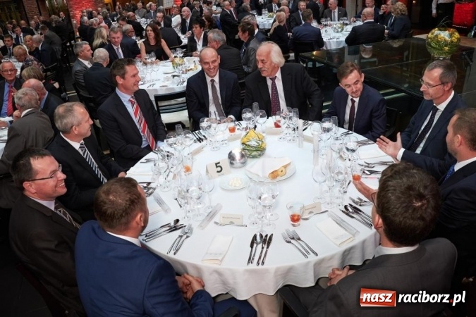 Zdjęcie w galerii na portalu naszraciborz.pl: SGL Carbon Polska S.A. świętował 120-lecie zakładu w Raciborzu - dawnego ZEW-u a wcześniej Siemens-Plania Werke wiadomości z regionu