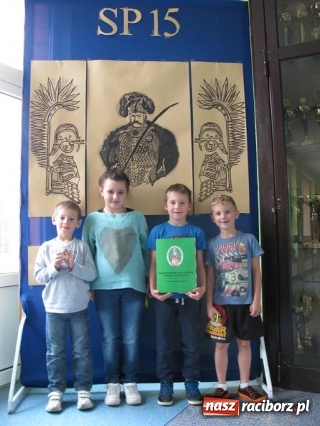 Zdjęcie w galerii na portalu naszraciborz.pl: Rozdano nagrody w konkursie Moje wspomnienia z wizyty w Śląsko-Małopolskim Oddziale Straży Granicznej  wiadomości z regionu