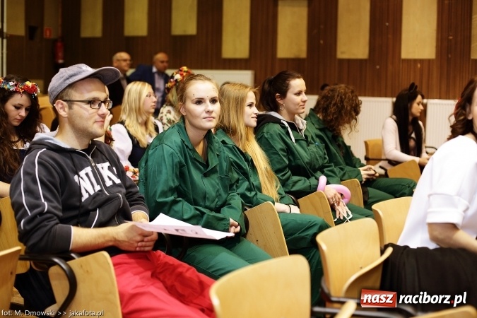 Zdjęcie w galerii na portalu naszraciborz.pl: I piknik studencki raciborskiej PWSZ wiadomości z regionu