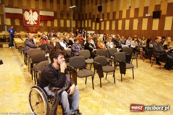 Zdjęcie w galerii na portalu naszraciborz.pl: I piknik studencki raciborskiej PWSZ wiadomości z regionu