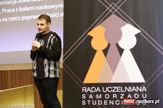 Zdjęcie w galerii na portalu naszraciborz.pl: I piknik studencki raciborskiej PWSZ wiadomości z regionu