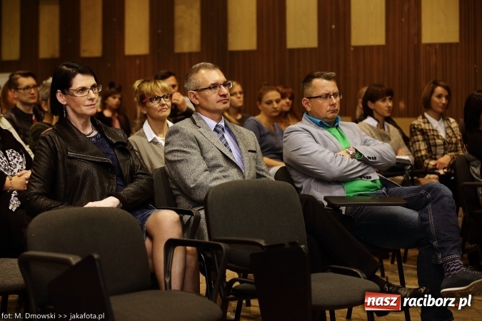 Zdjęcie w galerii na portalu naszraciborz.pl: I piknik studencki raciborskiej PWSZ wiadomości z regionu