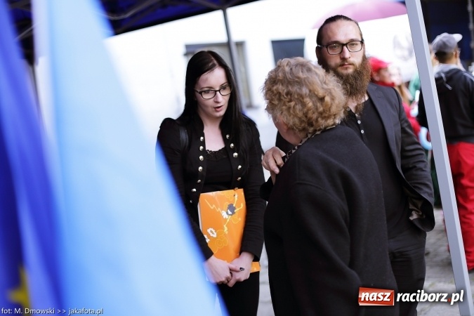 Zdjęcie w galerii na portalu naszraciborz.pl: I piknik studencki raciborskiej PWSZ wiadomości z regionu