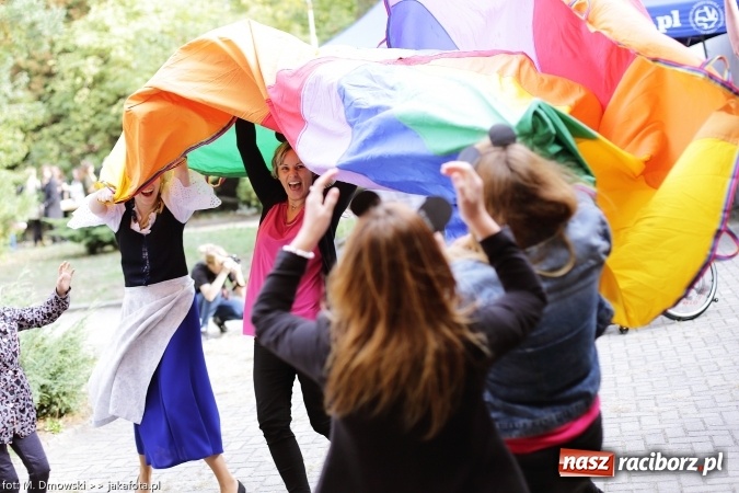 Zdjęcie w galerii na portalu naszraciborz.pl: I piknik studencki raciborskiej PWSZ wiadomości z regionu