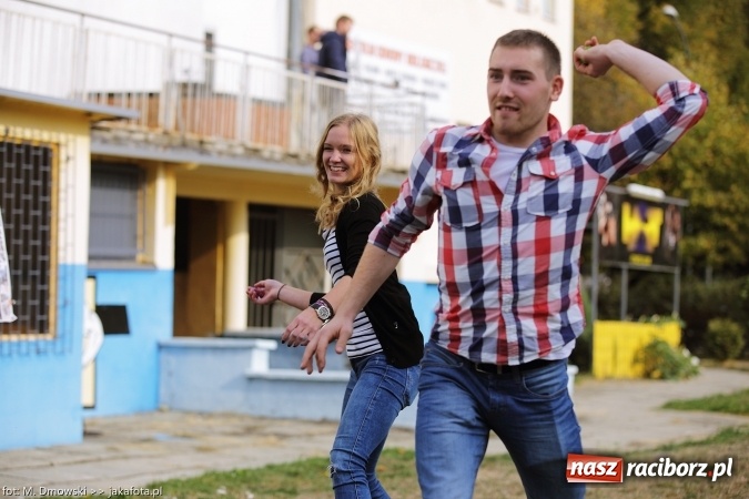 Zdjęcie w galerii na portalu naszraciborz.pl: I piknik studencki raciborskiej PWSZ wiadomości z regionu