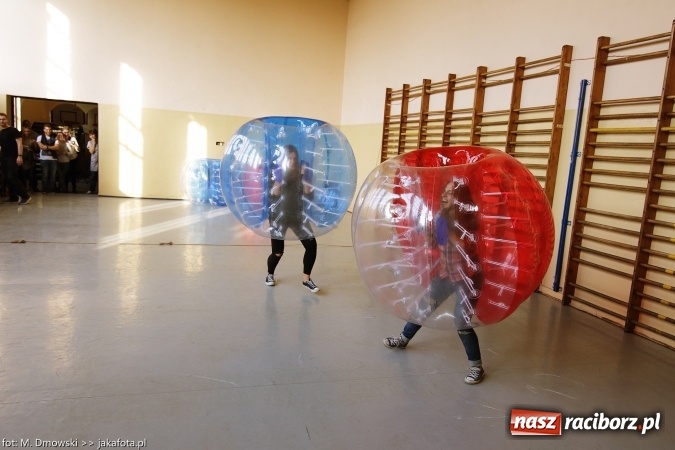 Zdjęcie w galerii na portalu naszraciborz.pl: I piknik studencki raciborskiej PWSZ wiadomości z regionu