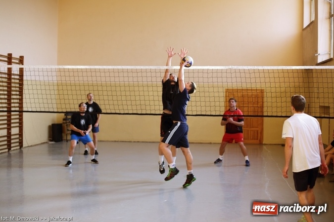 Zdjęcie w galerii na portalu naszraciborz.pl: I piknik studencki raciborskiej PWSZ wiadomości z regionu