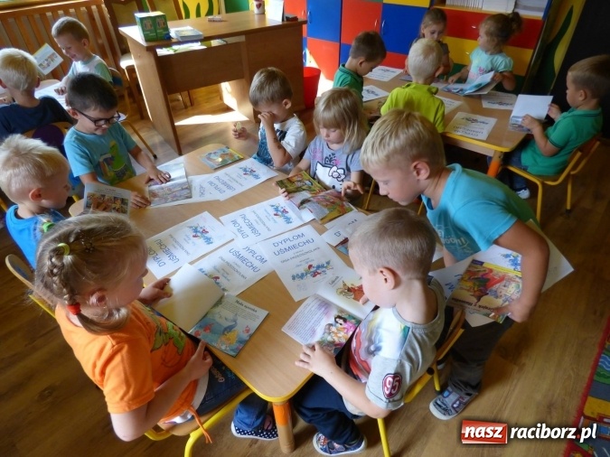 Zdjęcie w galerii na portalu naszraciborz.pl: Przedszkole w Nędzy pamięta o ważnych wydarzeniach!  wiadomości z regionu