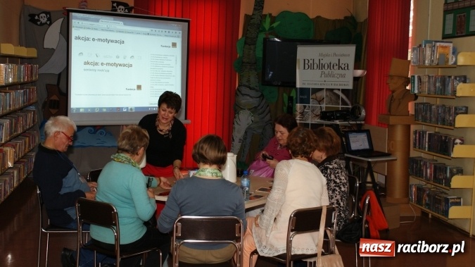 Zdjęcie w galerii na portalu naszraciborz.pl: Raciborscy seniorzy e-zmotywowani do działania  wiadomości z regionu