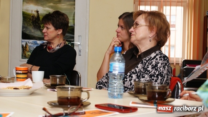 Zdjęcie w galerii na portalu naszraciborz.pl: Raciborscy seniorzy e-zmotywowani do działania  wiadomości z regionu