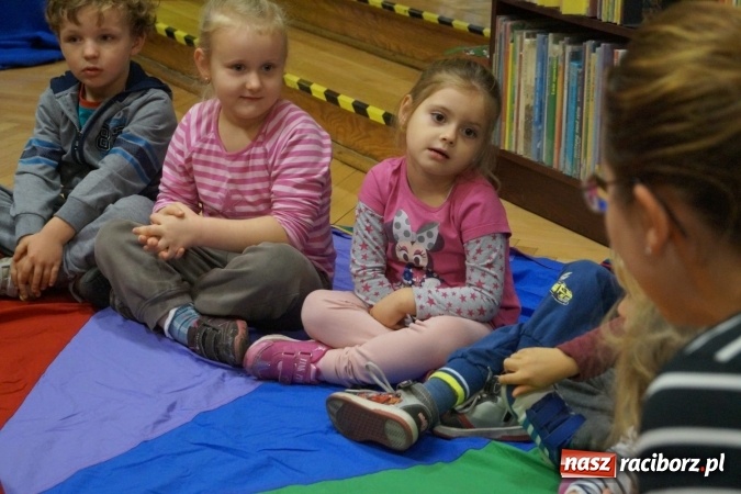 Zdjęcie w galerii na portalu naszraciborz.pl: W bibliotece w Nędzy nie musi być cicho!   wiadomości z regionu